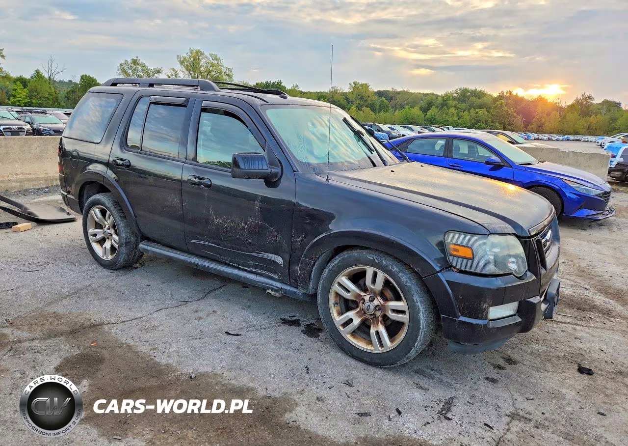 2010 Ford Explorer Xlt VIN:1FMEU8DE8AUA17973 - 4