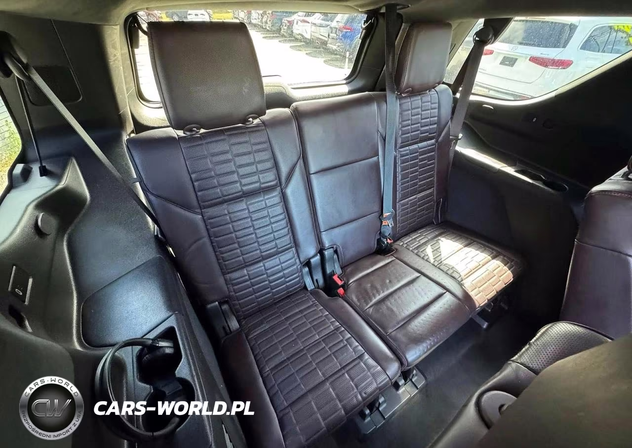 2021 Cadillac Escalade Sport Platinum VIN:1GYS4GKLXMR226068 - 11