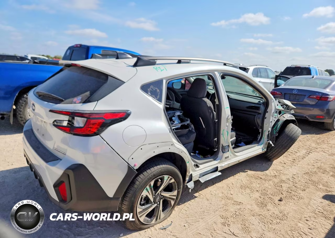 2024 Subaru Crosstrek Premium VIN:JF2GUADC3R8370050 - 3