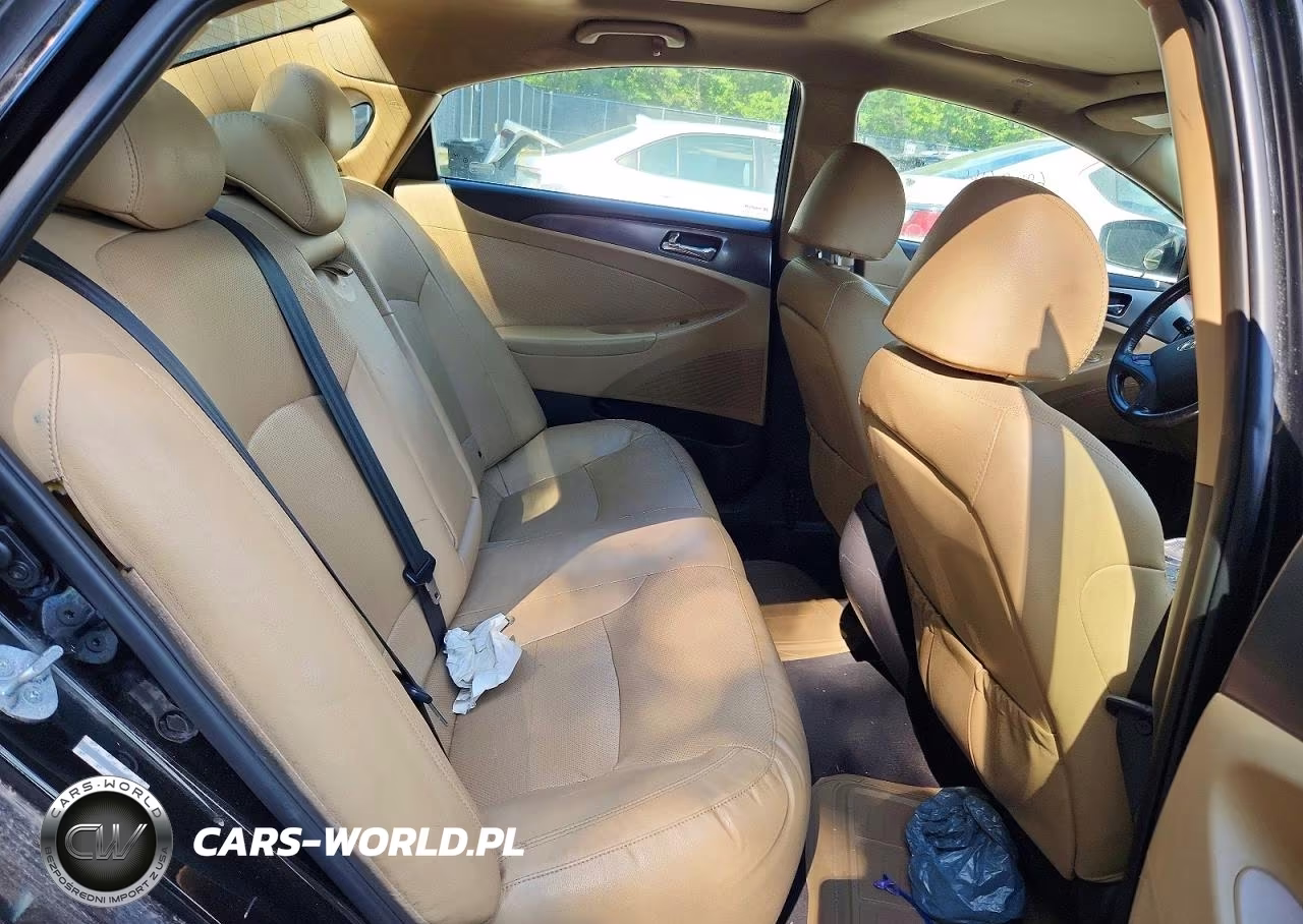 2014 Hyundai Sonata Hybrid VIN:KMHEC4A42EA106856 - 10