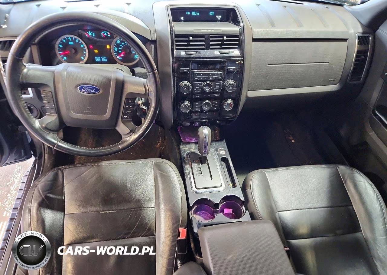 2010 Ford Escape Limited VIN:1FMCU9EG9AKC88405 - 8