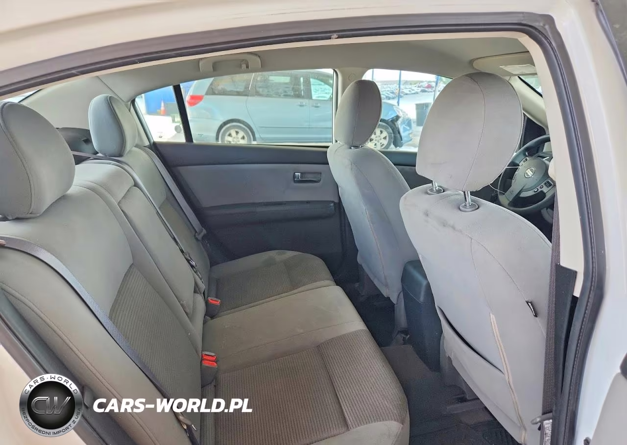 2012 Nissan Sentra 2.0 VIN:3N1AB6AP8CL785049 - 10
