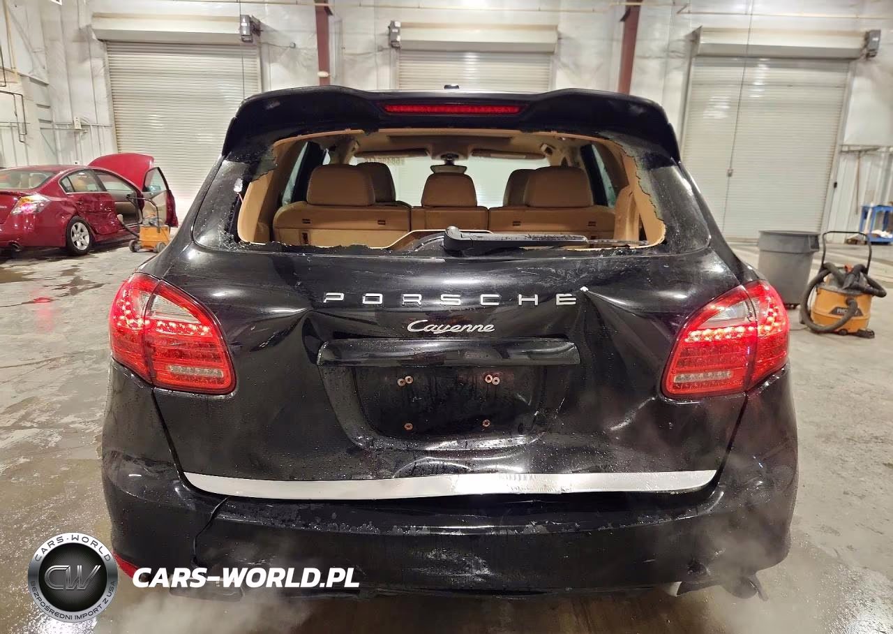 2011 Porsche Cayenne VIN:WP1AA2A28BLA10465 - 6