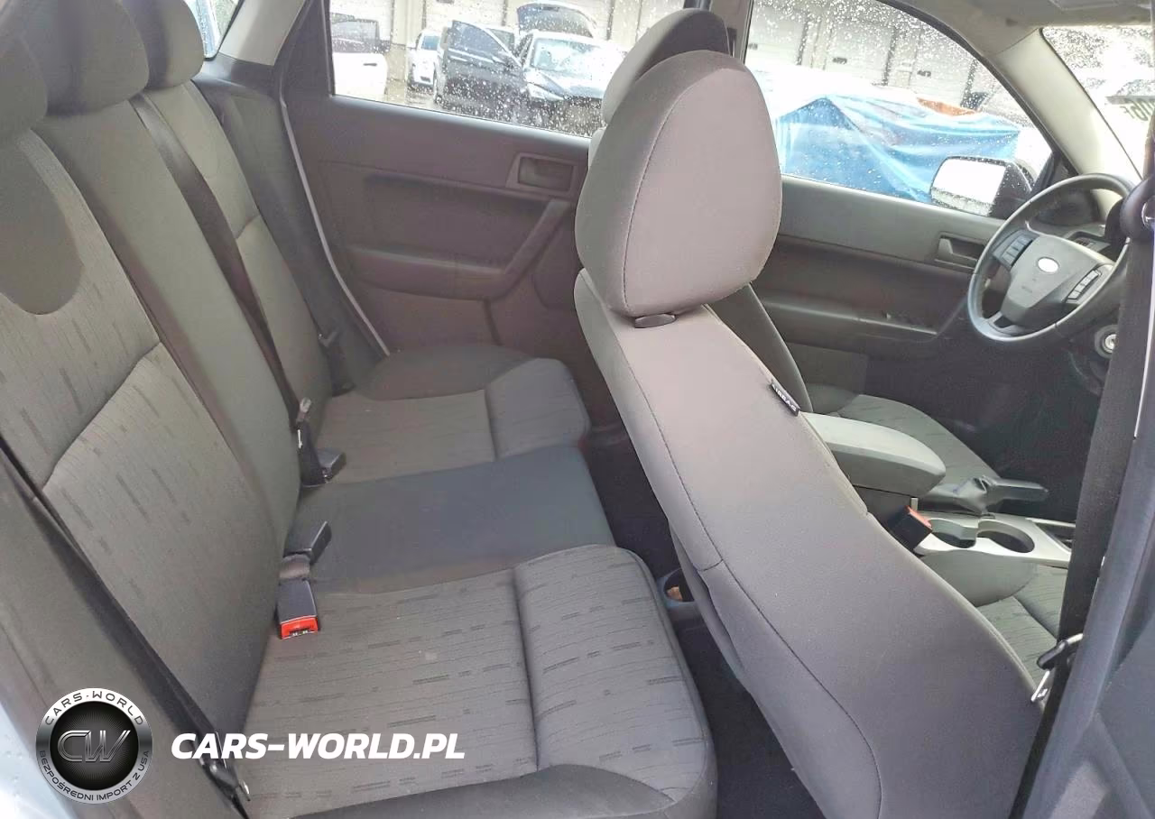 2009 Ford Focus Se VIN:1FAHP35N89W145033 - 10