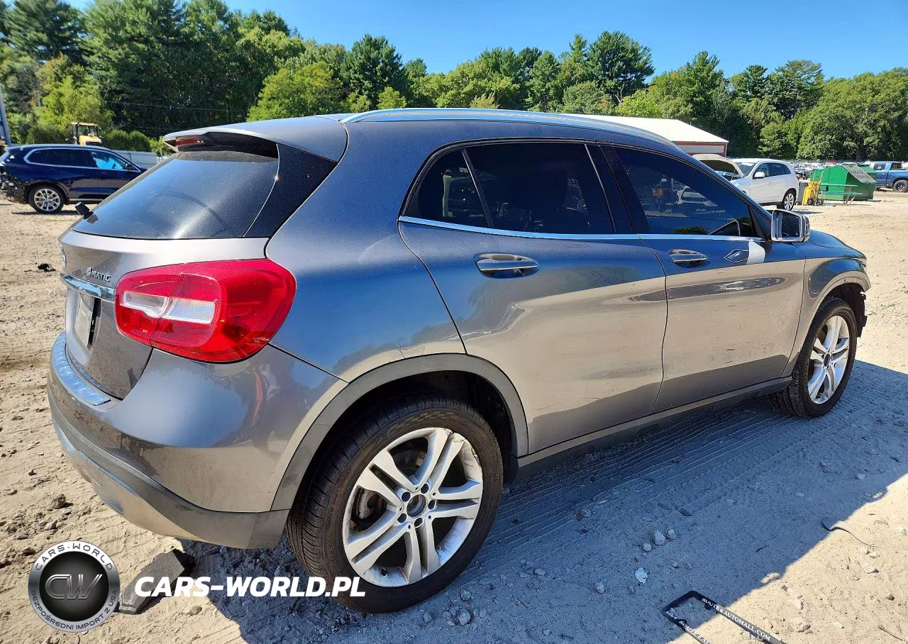 2018 Mercedes-Benz Gla 250 4Matic VIN:WDCTG4GB3JJ476269 - 3
