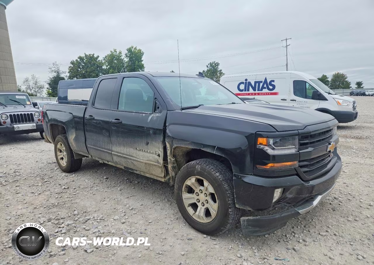 2018 Chevrolet Silverado K1500 Lt VIN:1GCVKREC2JZ108320 - 4