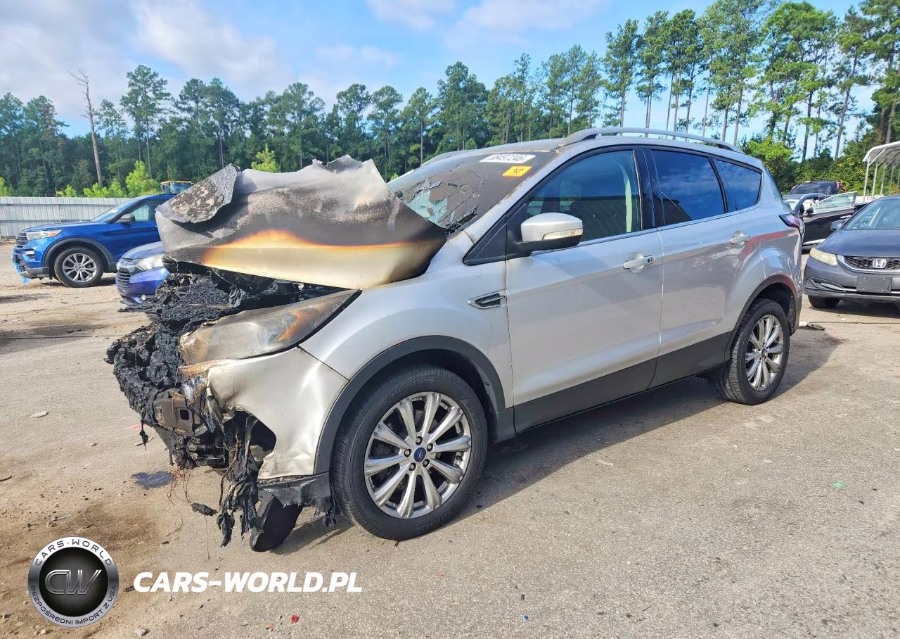 2017 Ford Escape Titanium – zdjęcie 1 z 13