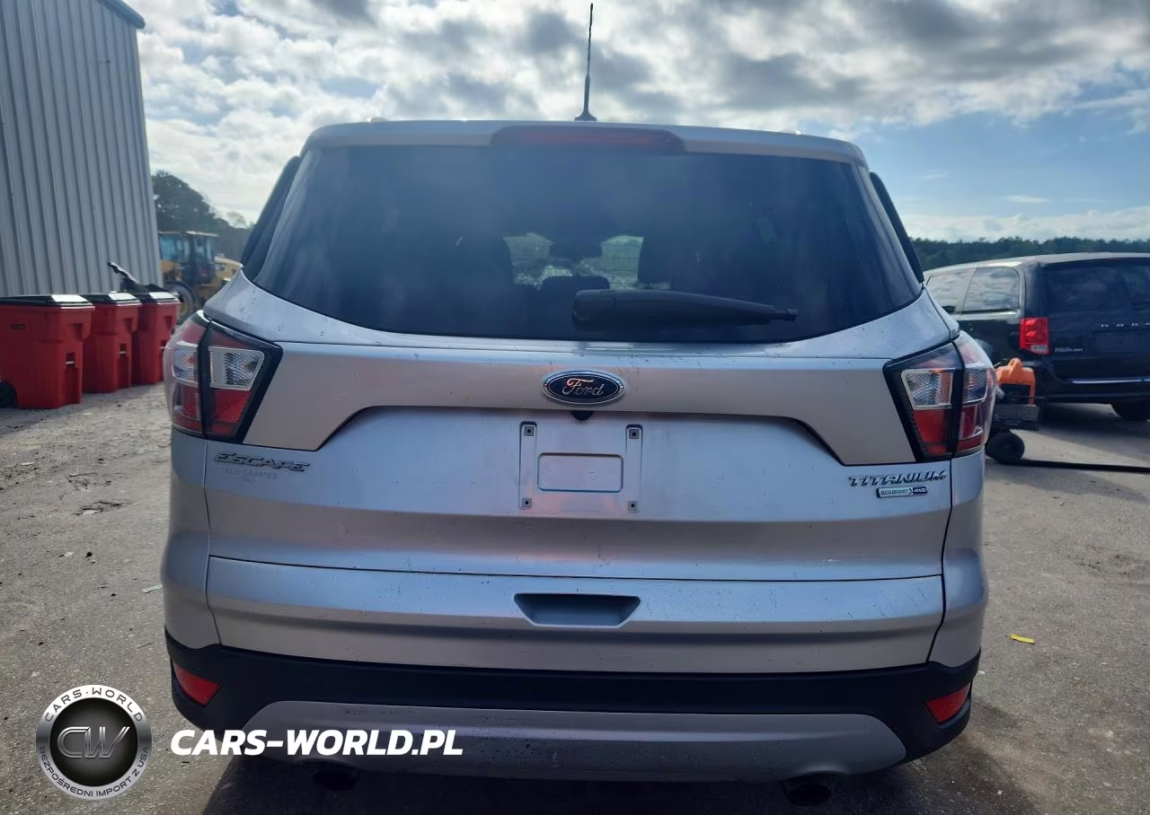 2017 Ford Escape Titanium VIN:1FMCU9JDXHUD09451 - 6