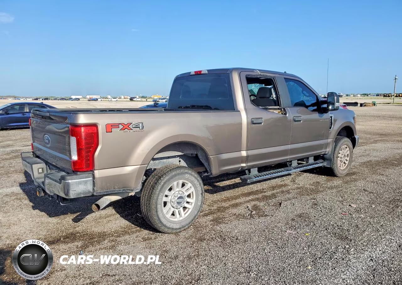 2019 Ford F250 Super Duty VIN:1FT7W2B62KEG83755 - 3