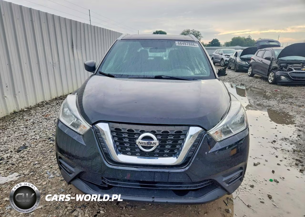 2019 Nissan Kicks S VIN:3N1CP5CU0KL534628 - 5