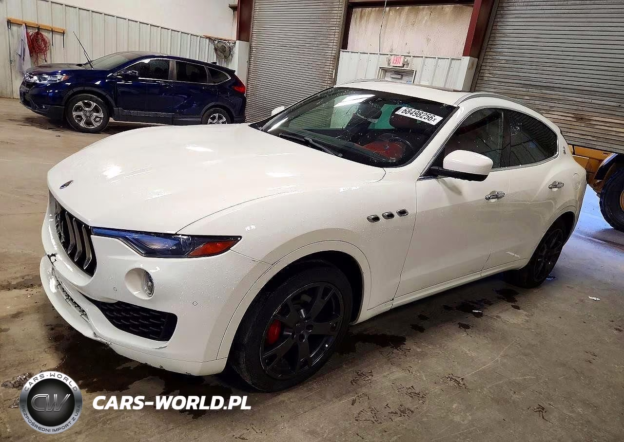 2017 Maserati Levante Luxury VIN:ZN661XUL3HX264285 - 1