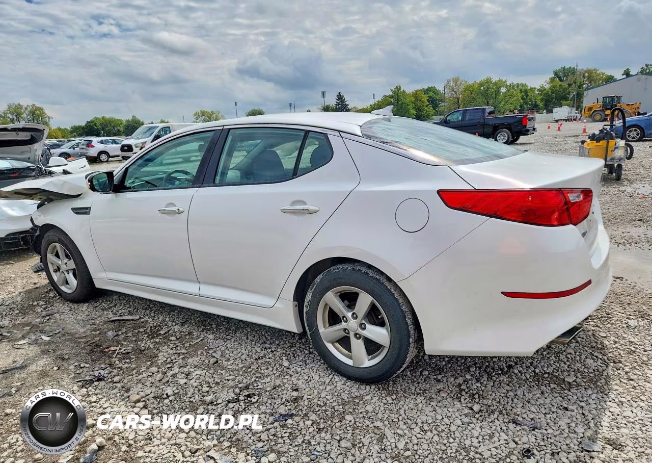 2015 Kia Optima Lx VIN:KNAGM4A70F5643592 - 2
