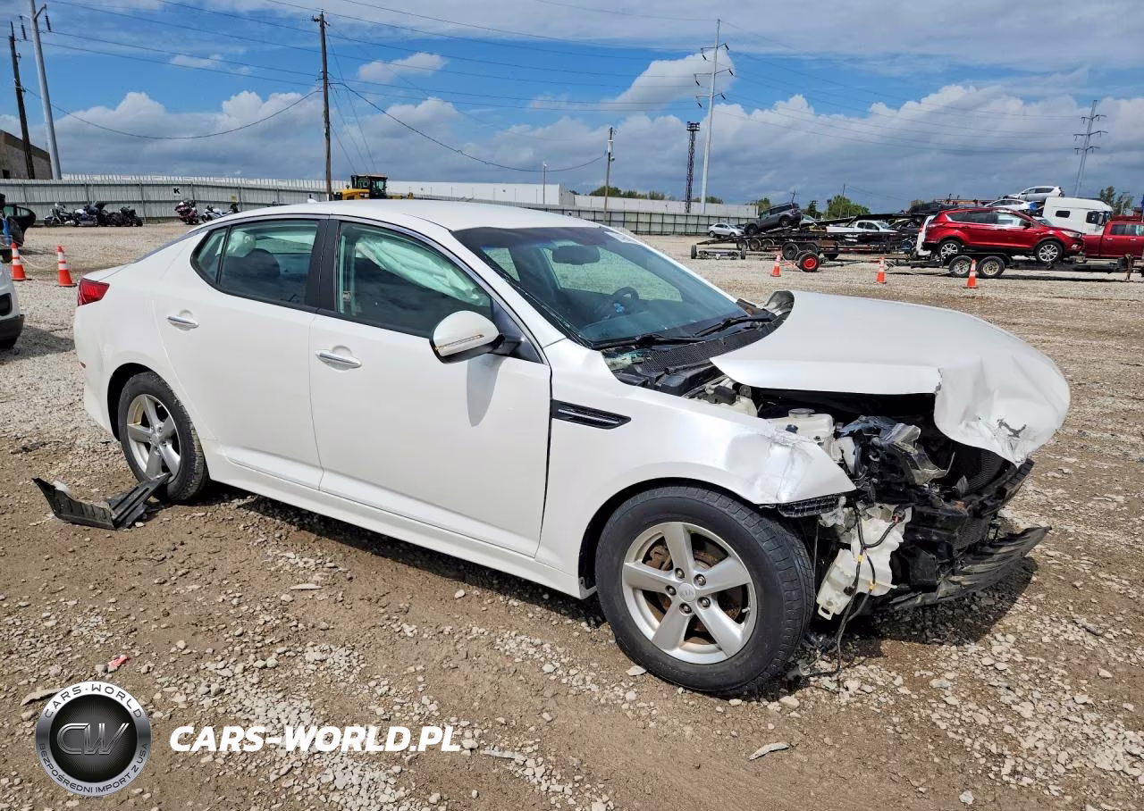 2015 Kia Optima Lx VIN:KNAGM4A70F5643592 - 4