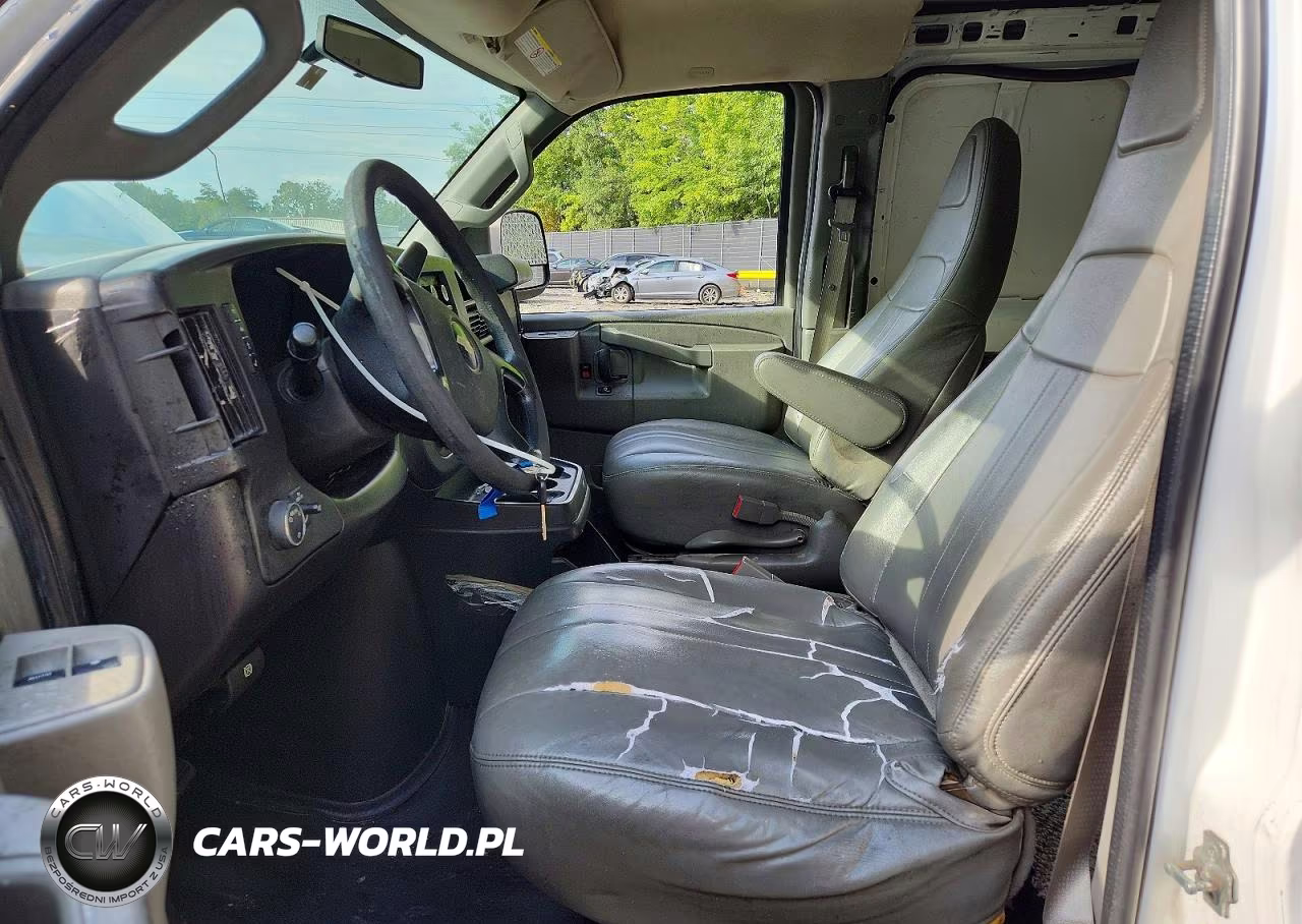 2016 Chevrolet Express G2500 VIN:1GCWGAFFXG1156770 - 7