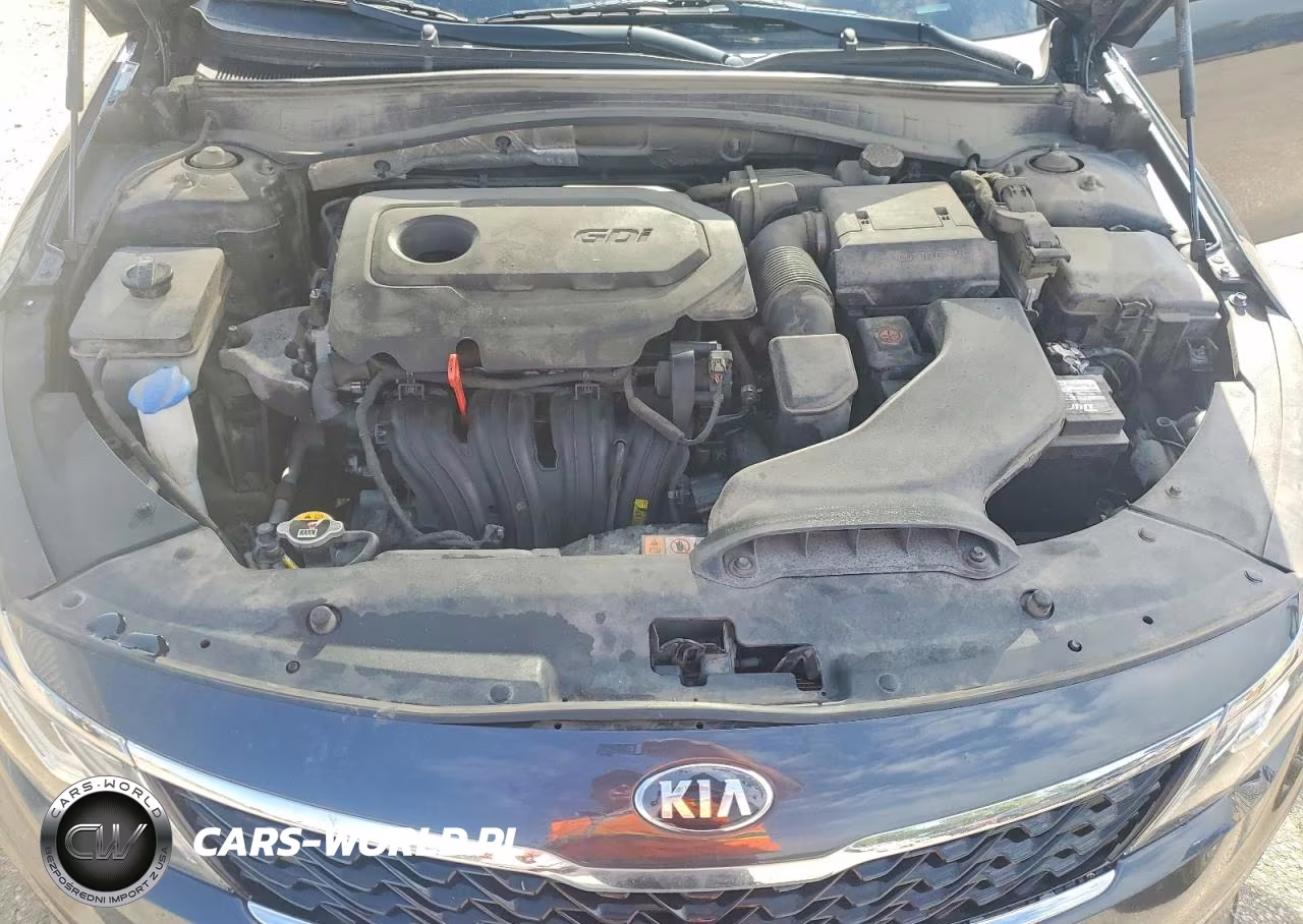 2019 Kia Optima S VIN:5XXGT4L31KG324448 - 11