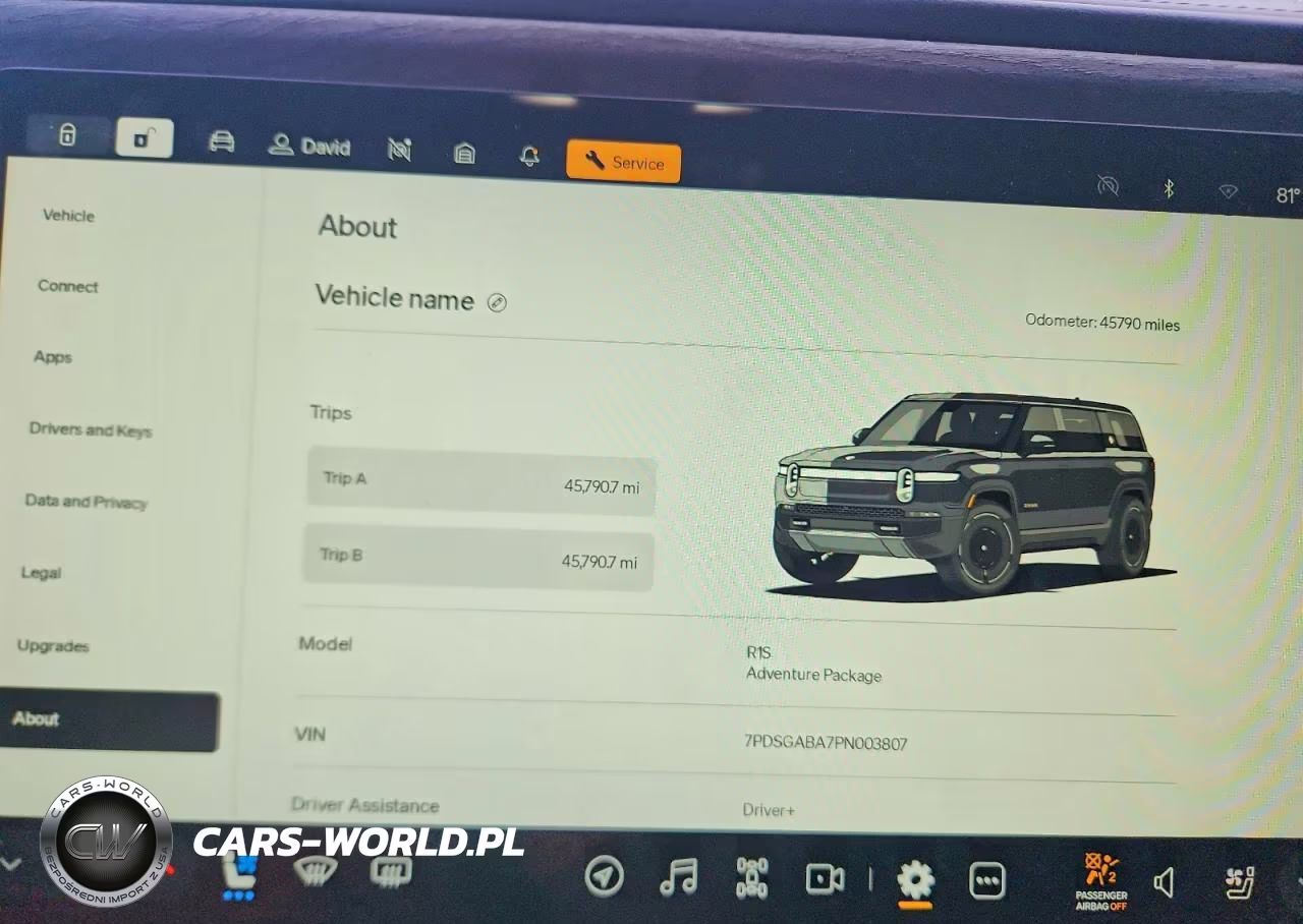 2023 Rivian R1S Adventure VIN:7PDSGABA7PN003807 - 9