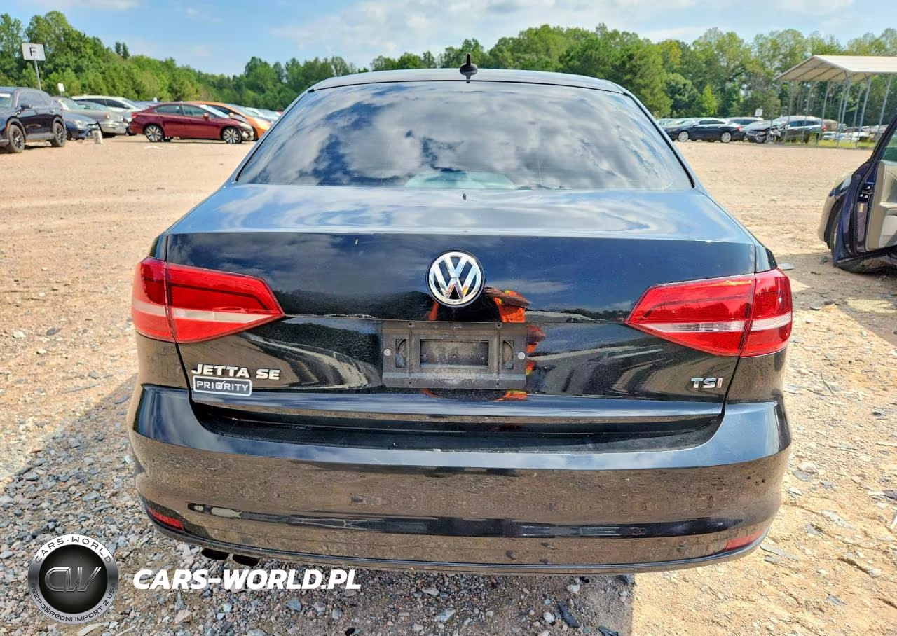 2024 Volkswagen Jetta 2.0T Luxury VIN:3VWD07AJ8FM404359 - 6