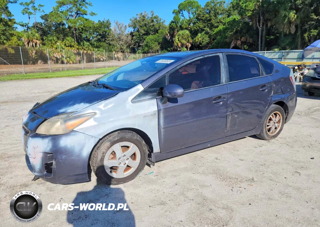 2010 Toyota Prius Iv – zdjęcie 1 z 12