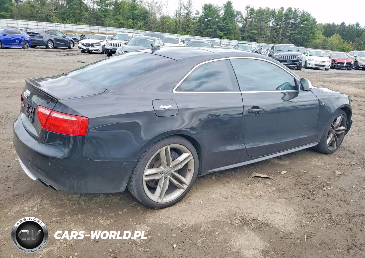 2009 Audi S5 Quattro VIN:WAURV78TX9A035651 - 3