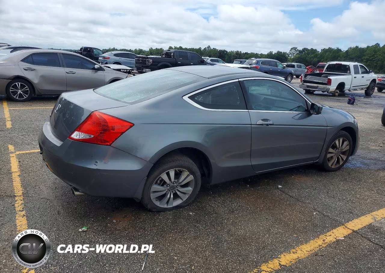 2011 Honda Accord Ex VIN:1HGCS1B75BA008701 - 3