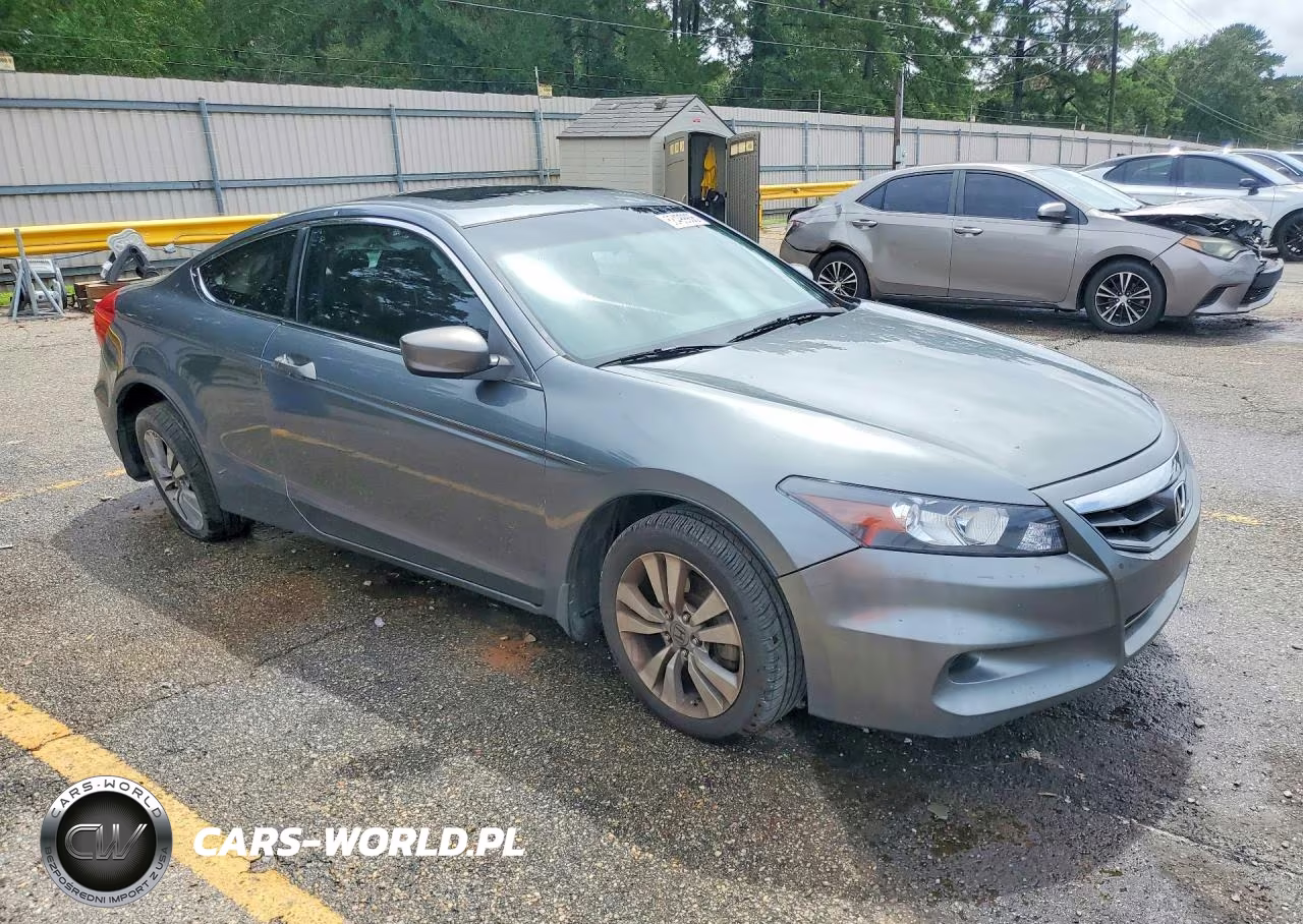 2011 Honda Accord Ex VIN:1HGCS1B75BA008701 - 4