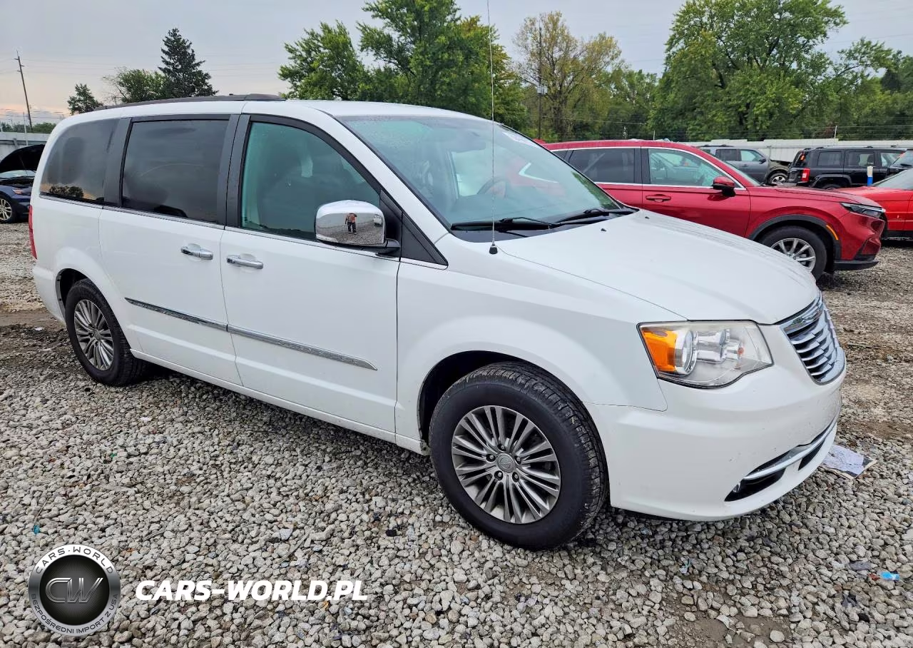 2014 Chrysler Town & Country Touring L VIN:2C4RC1CGXER409486 - 4