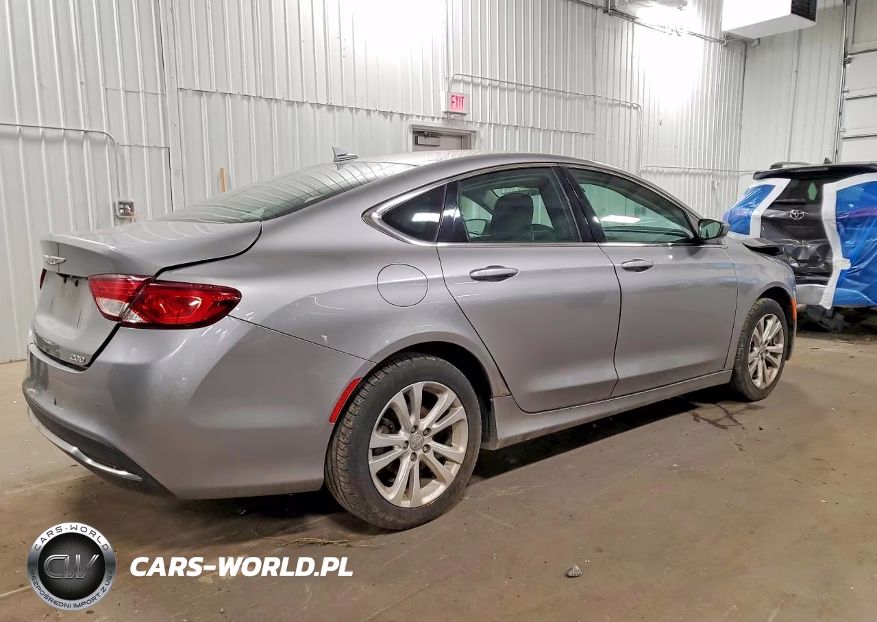 2016 Chrysler 200 Limited VIN:1C3CCCAB9GN120046 - 3
