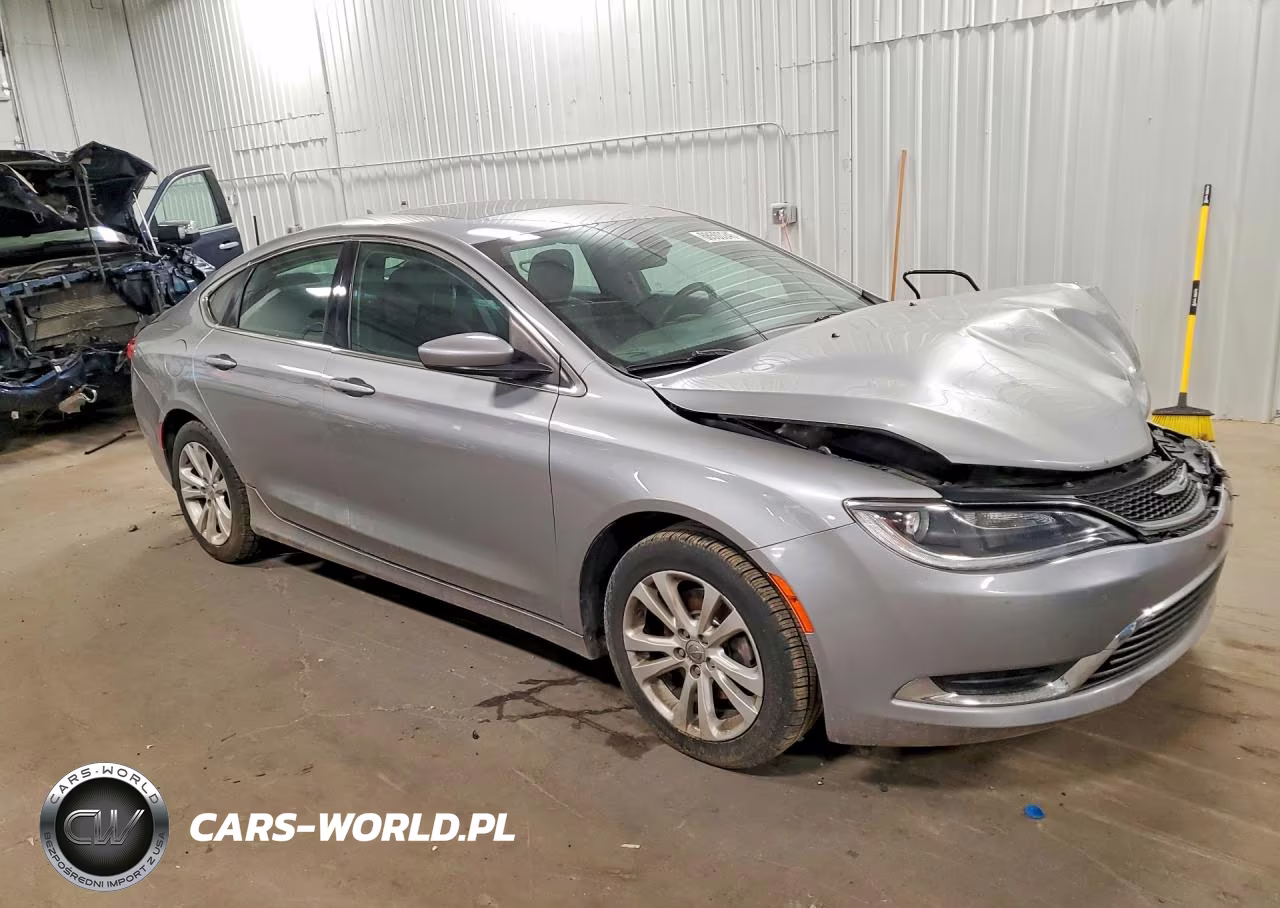 2016 Chrysler 200 Limited VIN:1C3CCCAB9GN120046 - 4