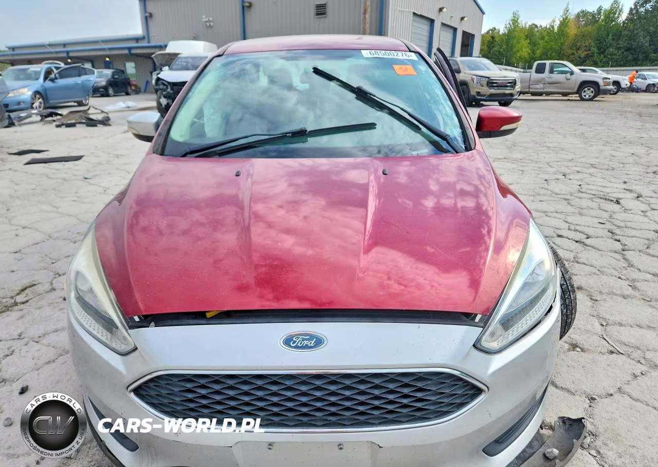 2016 Ford Focus Se VIN:1FADP3F22GL249499 - 5