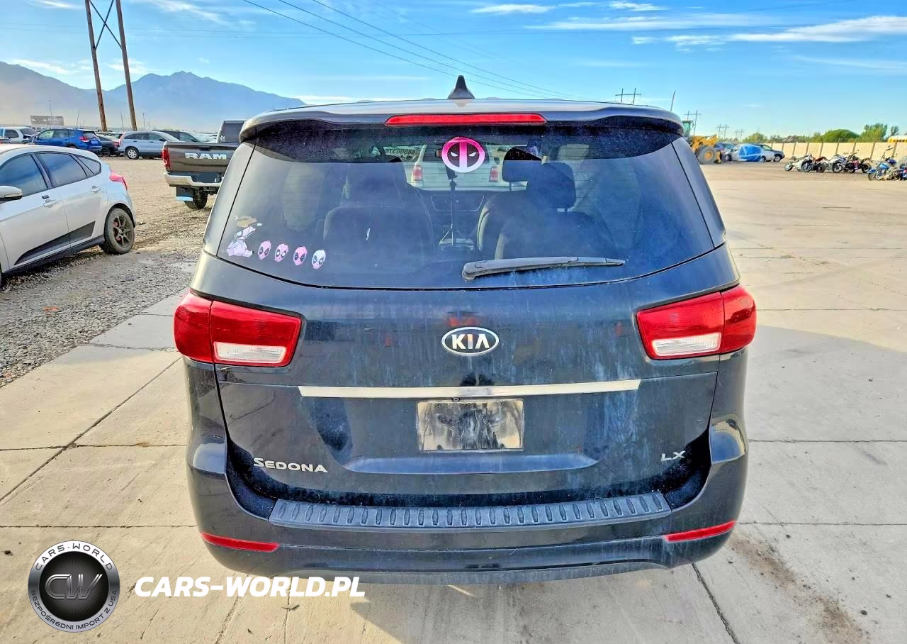 2017 Kia Sedona Lx VIN:KNDMB5C10H6323020 - 6