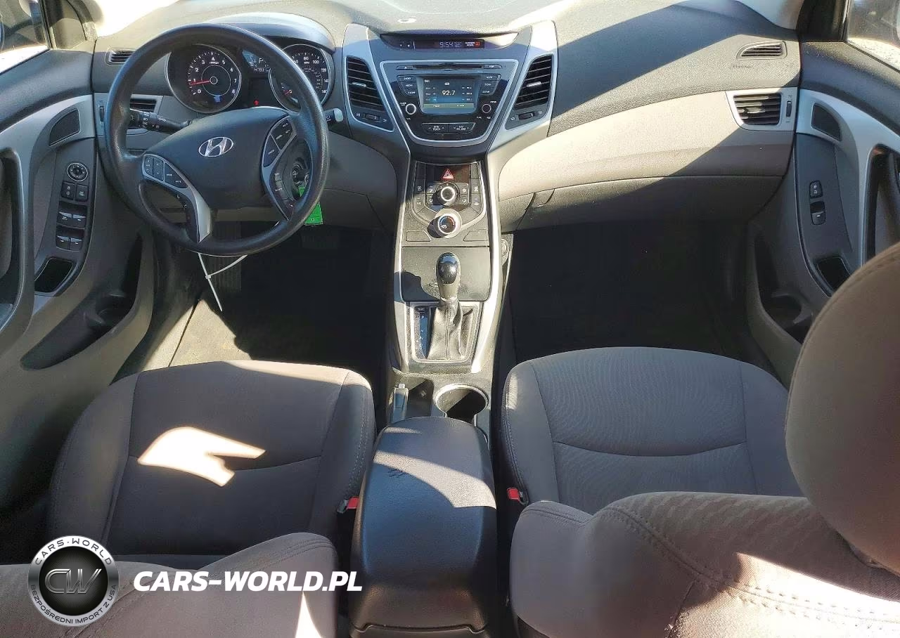2016 Hyundai Elantra Se VIN:5NPDH4AE7GH725281 - 8