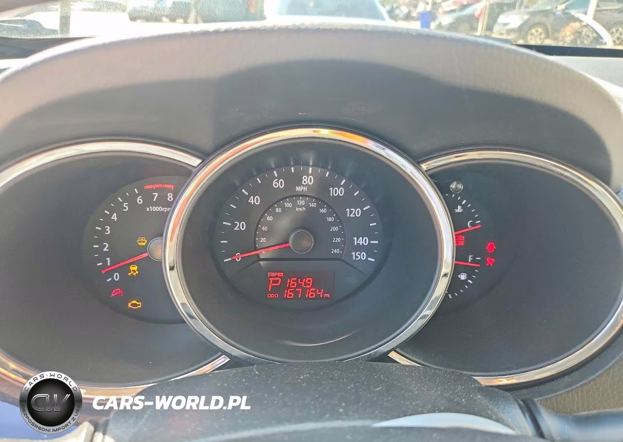 2012 Kia Sorento Lx VIN:5XYKT3A62CG220386 - 9