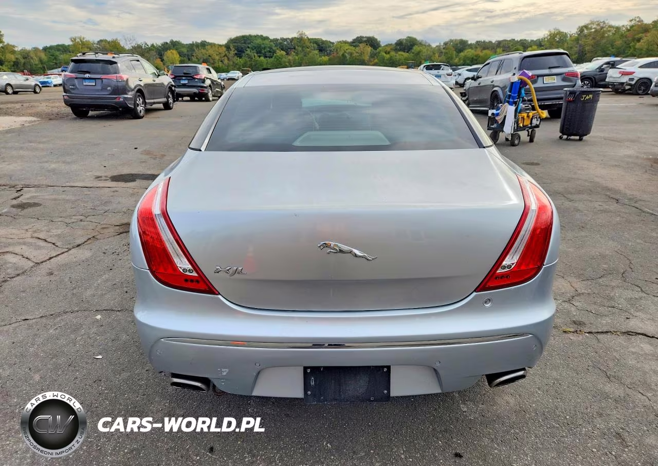 2011 Jaguar Xjl VIN:SAJWA2GB7BLV20757 - 6