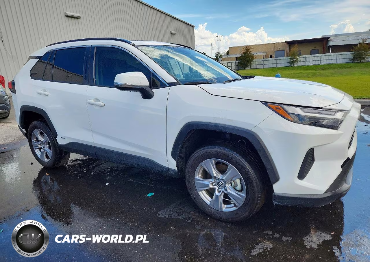 2025 Toyota Rav4 Hybrid Xle VIN:JTMRWRFV5SD330502 - 4