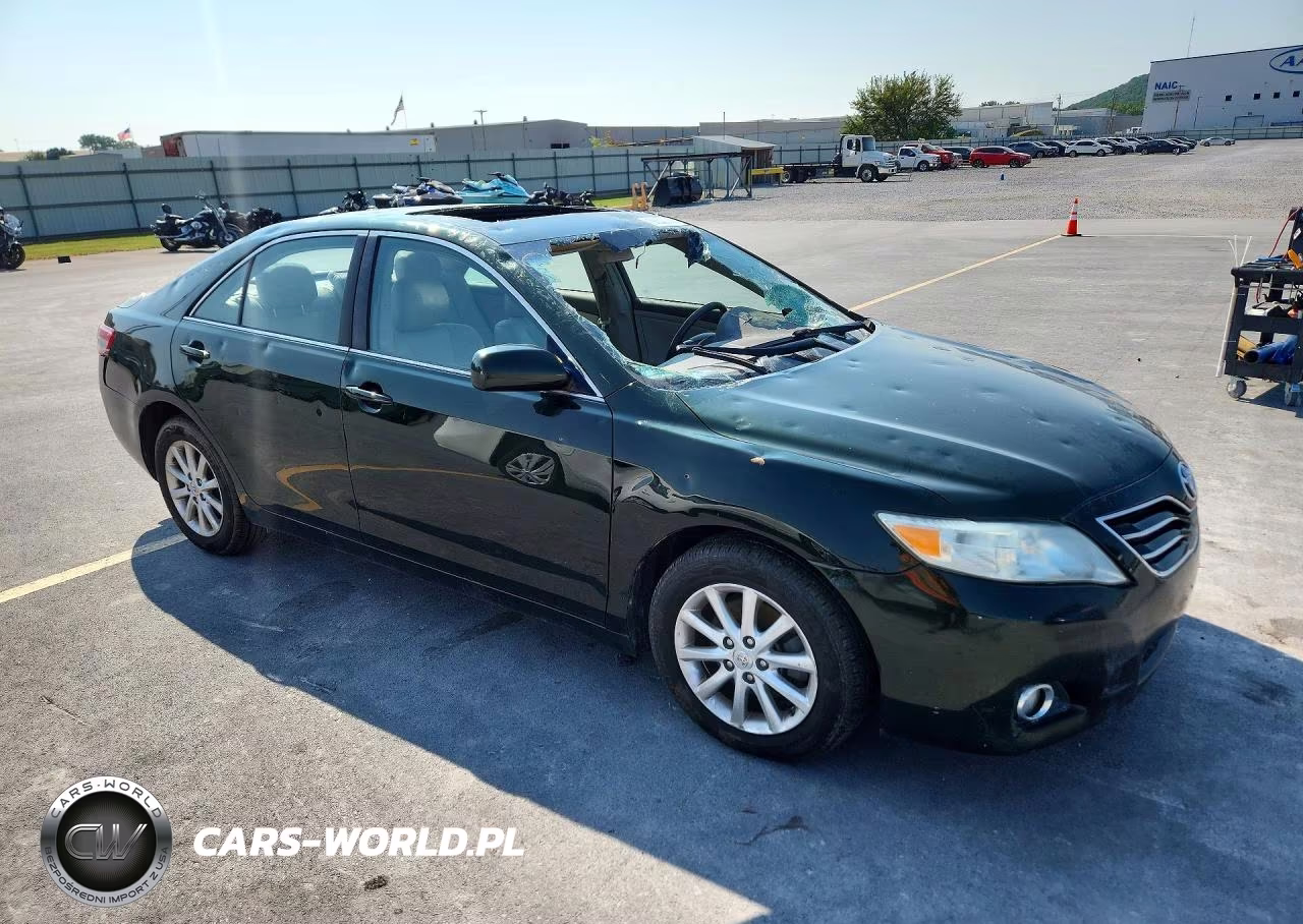 2011 Toyota Camry Xle VIN:4T1BF3EK5BU732067 - 4
