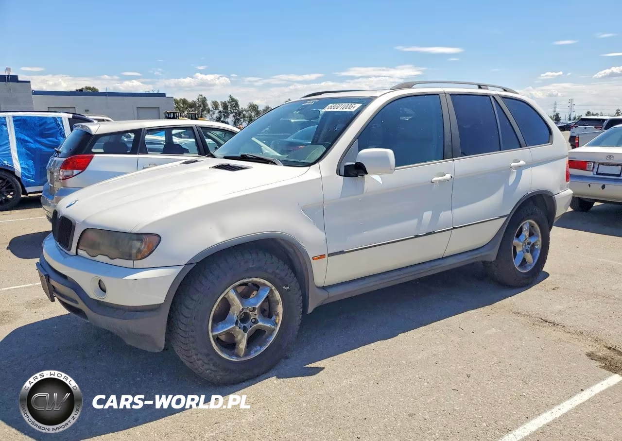 2002 BMW X5 3.0I