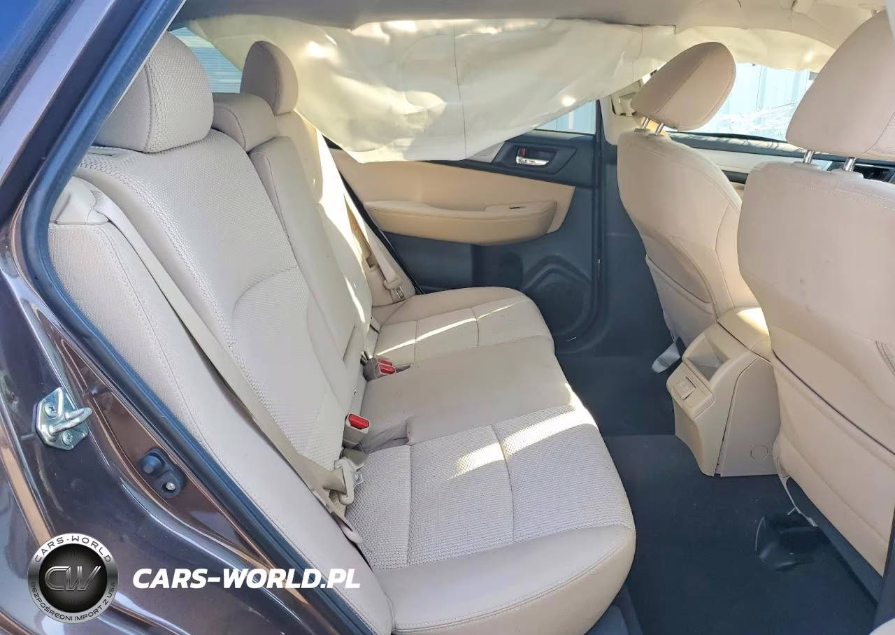 2019 Subaru Outback 2.5I Premium VIN:4S4BSAFC2K3391725 - 11