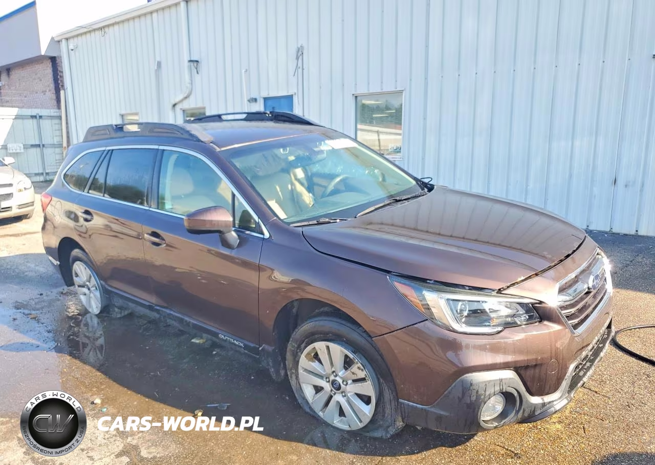 2019 Subaru Outback 2.5I Premium VIN:4S4BSAFC2K3391725 - 4