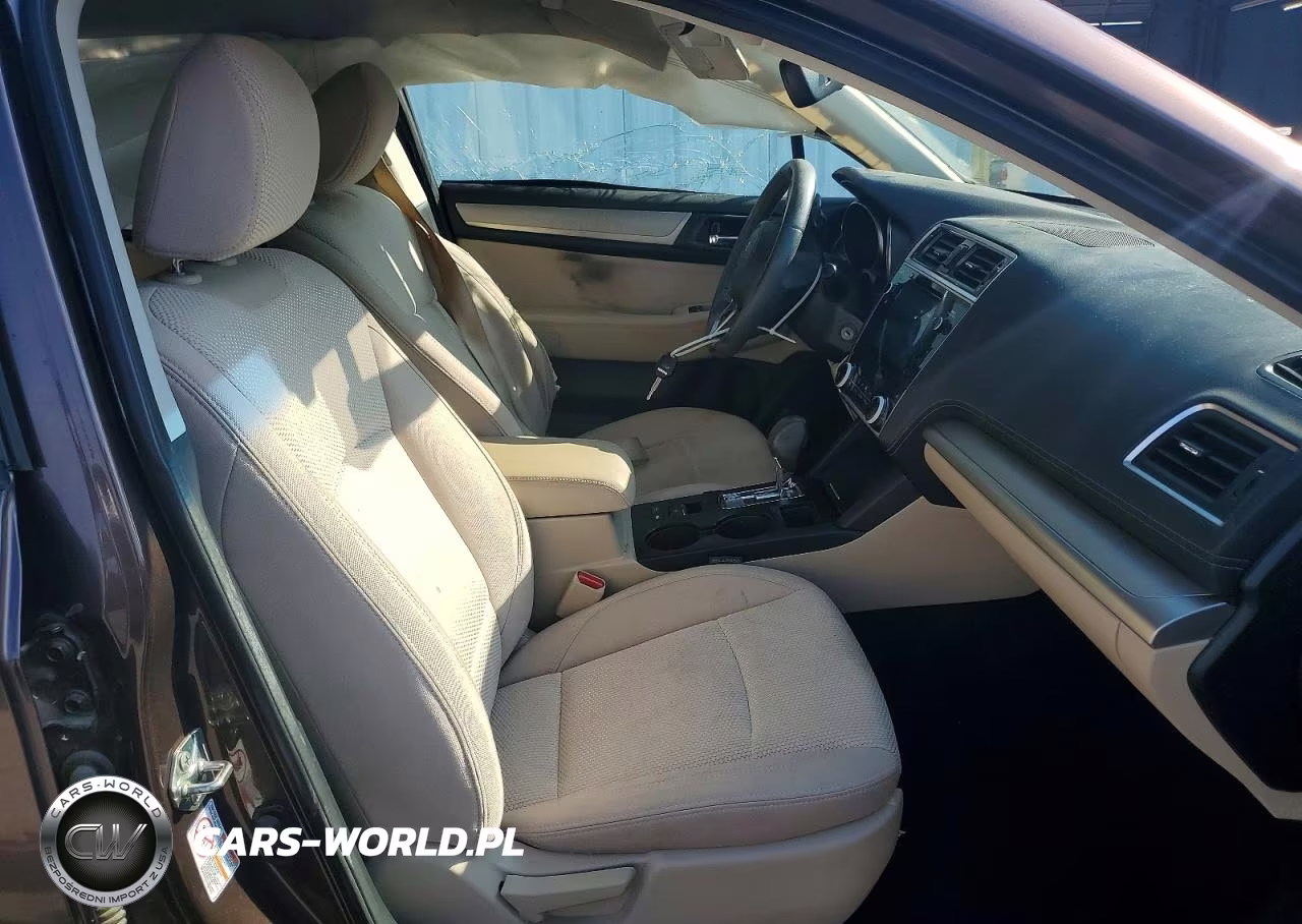 2019 Subaru Outback 2.5I Premium VIN:4S4BSAFC2K3391725 - 7