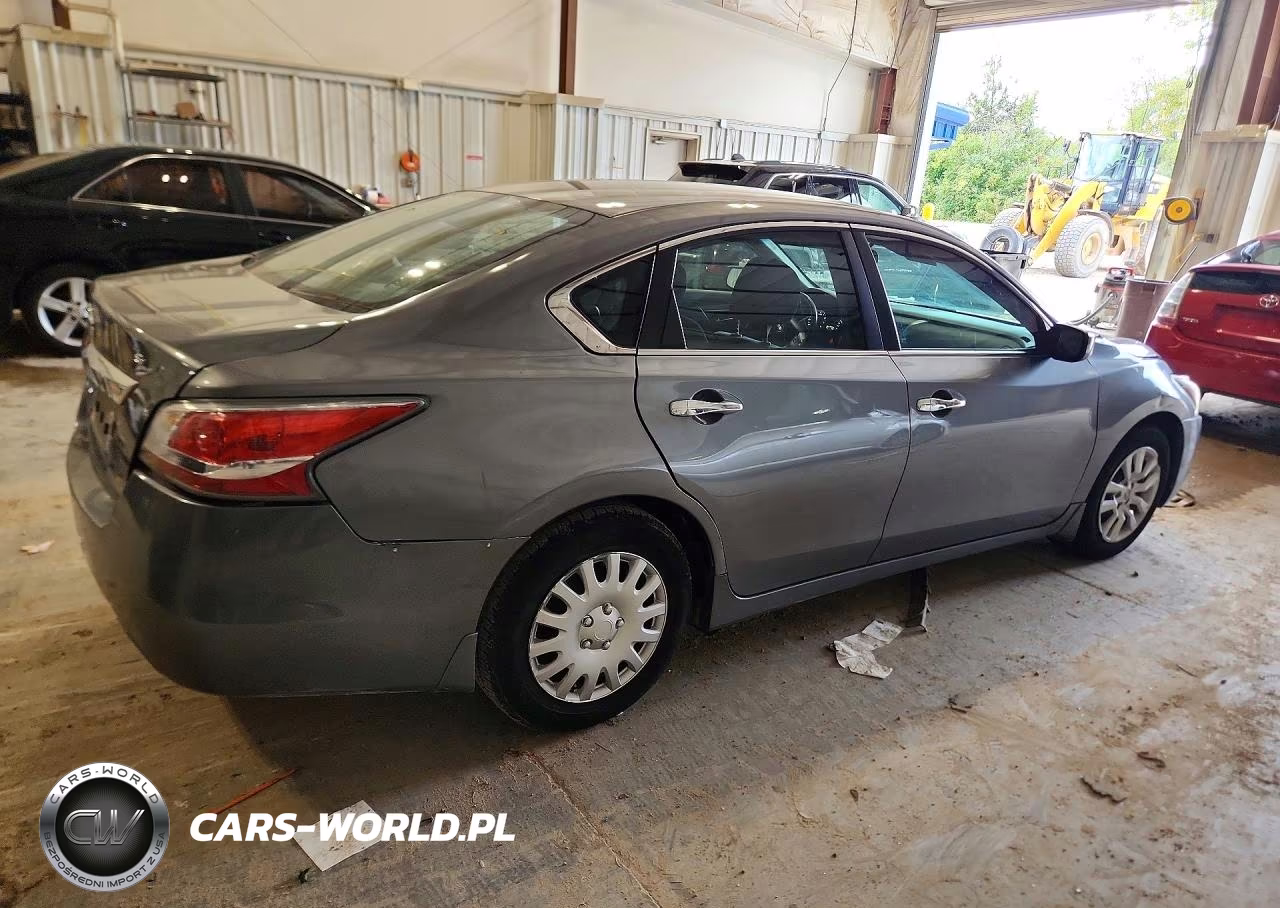2015 Nissan Altima 2.5 S VIN:1N4AL3AP7FC441906 - 3