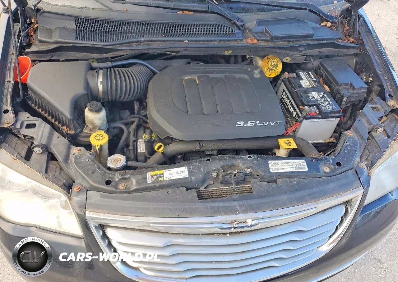 2016 Chrysler Town & Country Touring VIN:2C4RC1BG1GR228927 - 12
