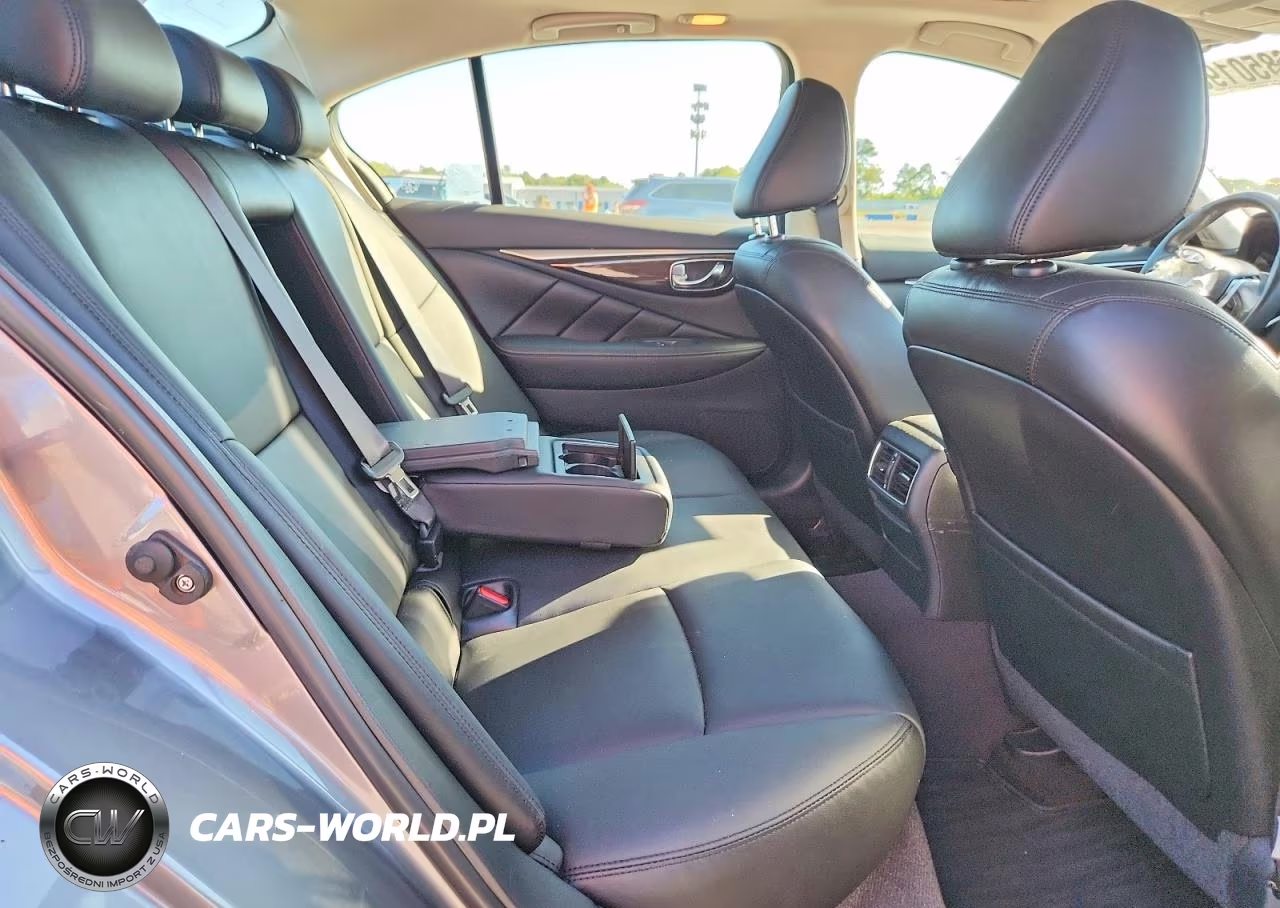 2018 Infiniti Q50 3.0T Luxe VIN:JN1EV7AR0JM436986 - 10