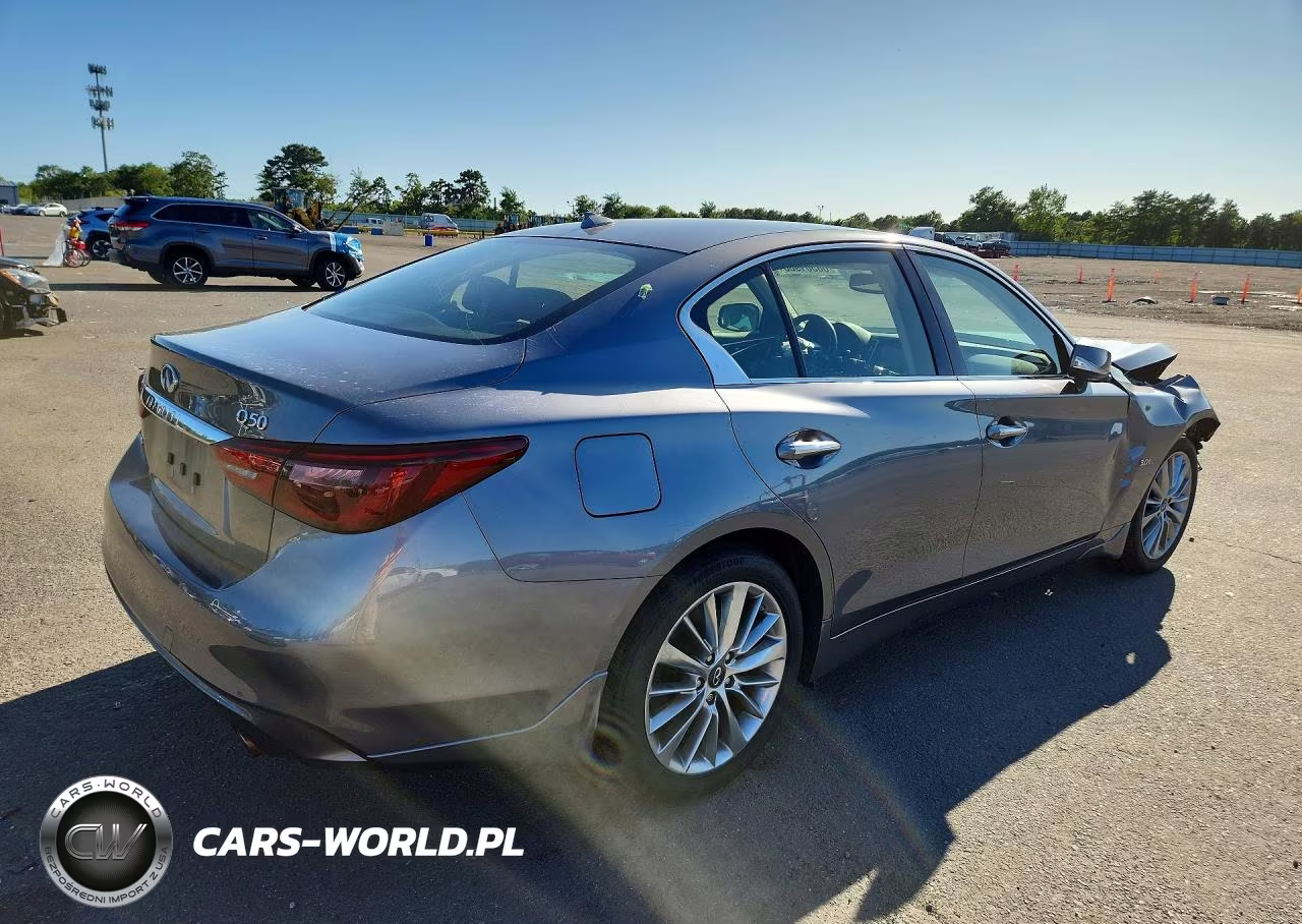 2018 Infiniti Q50 3.0T Luxe VIN:JN1EV7AR0JM436986 - 3