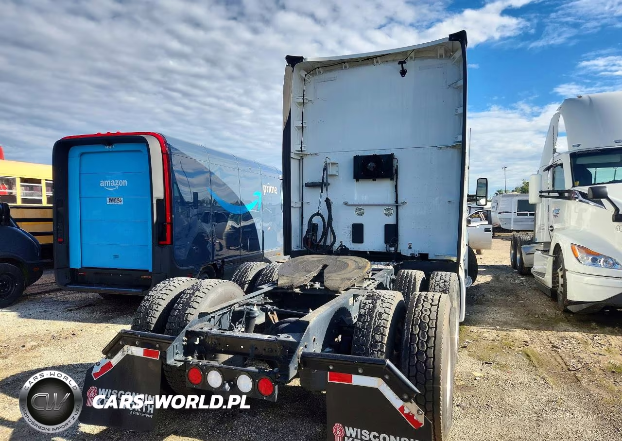 2021 Kenworth T680 Semi Truck VIN:1XKYD49XXMJ434851 - 6