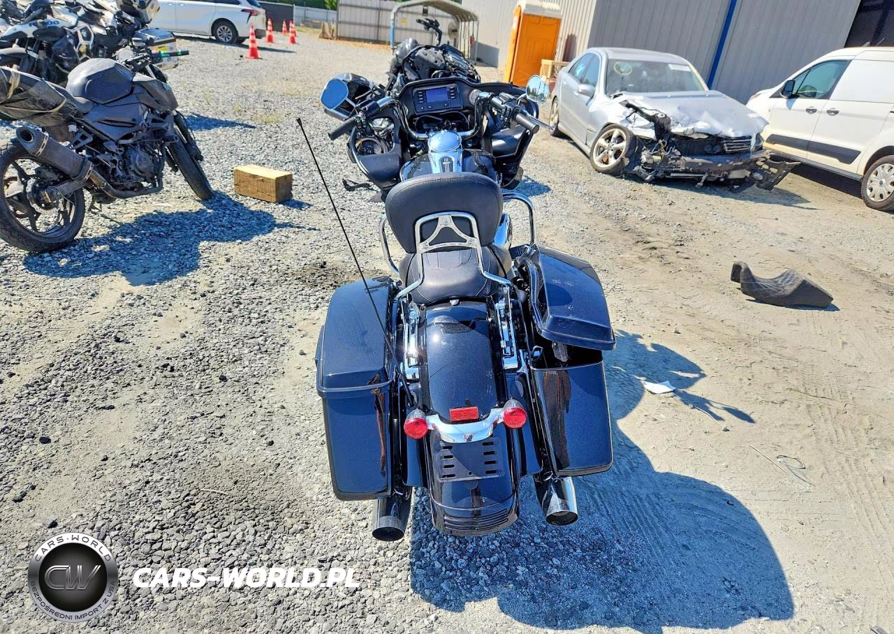 2017 Harley-Davidson Fltrx Road Glide VIN:1HD1KHC10HB650785 - 4