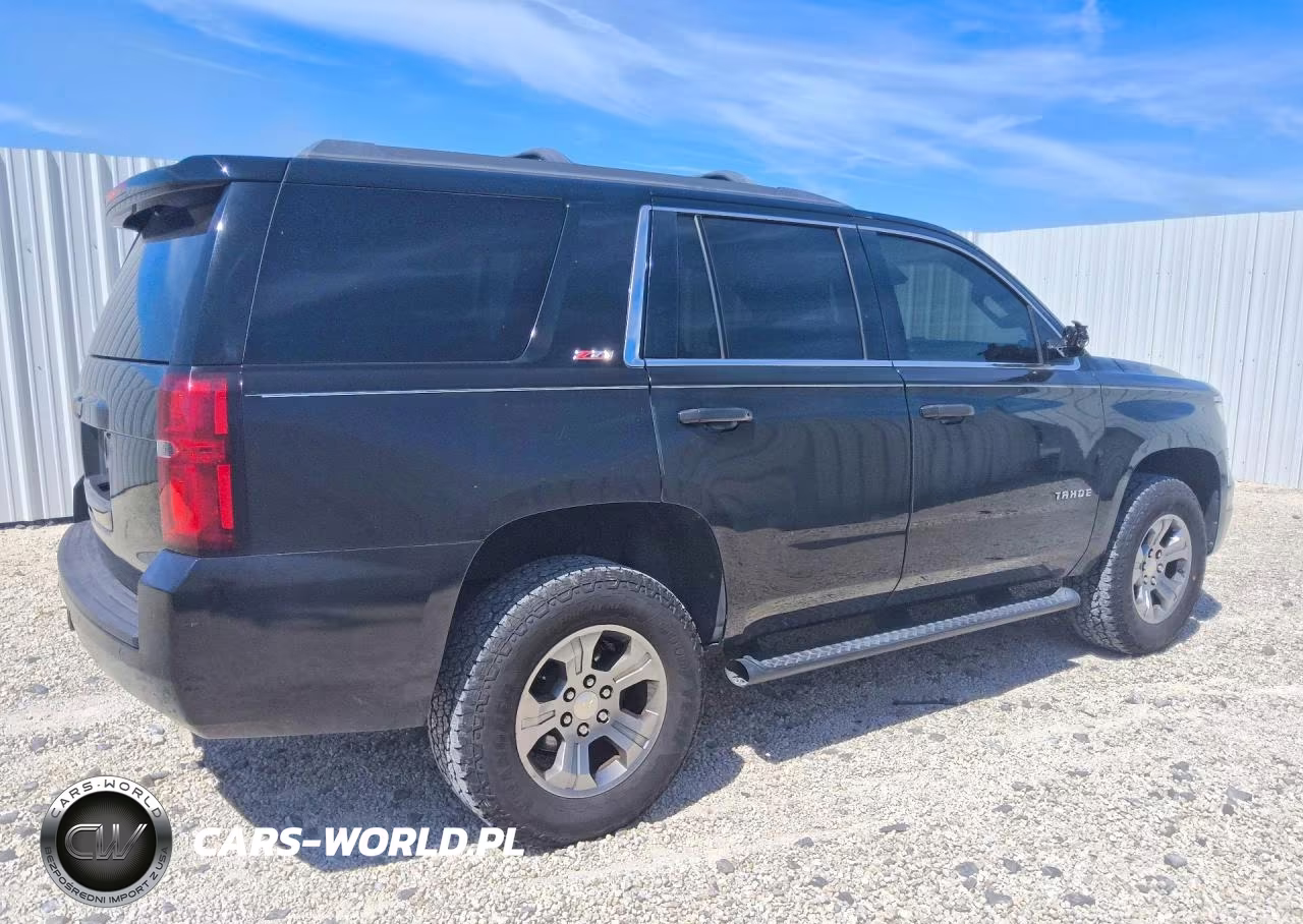 2019 Chevrolet Tahoe K1500 Lt VIN:1GNSKBKC2KR368465 - 3