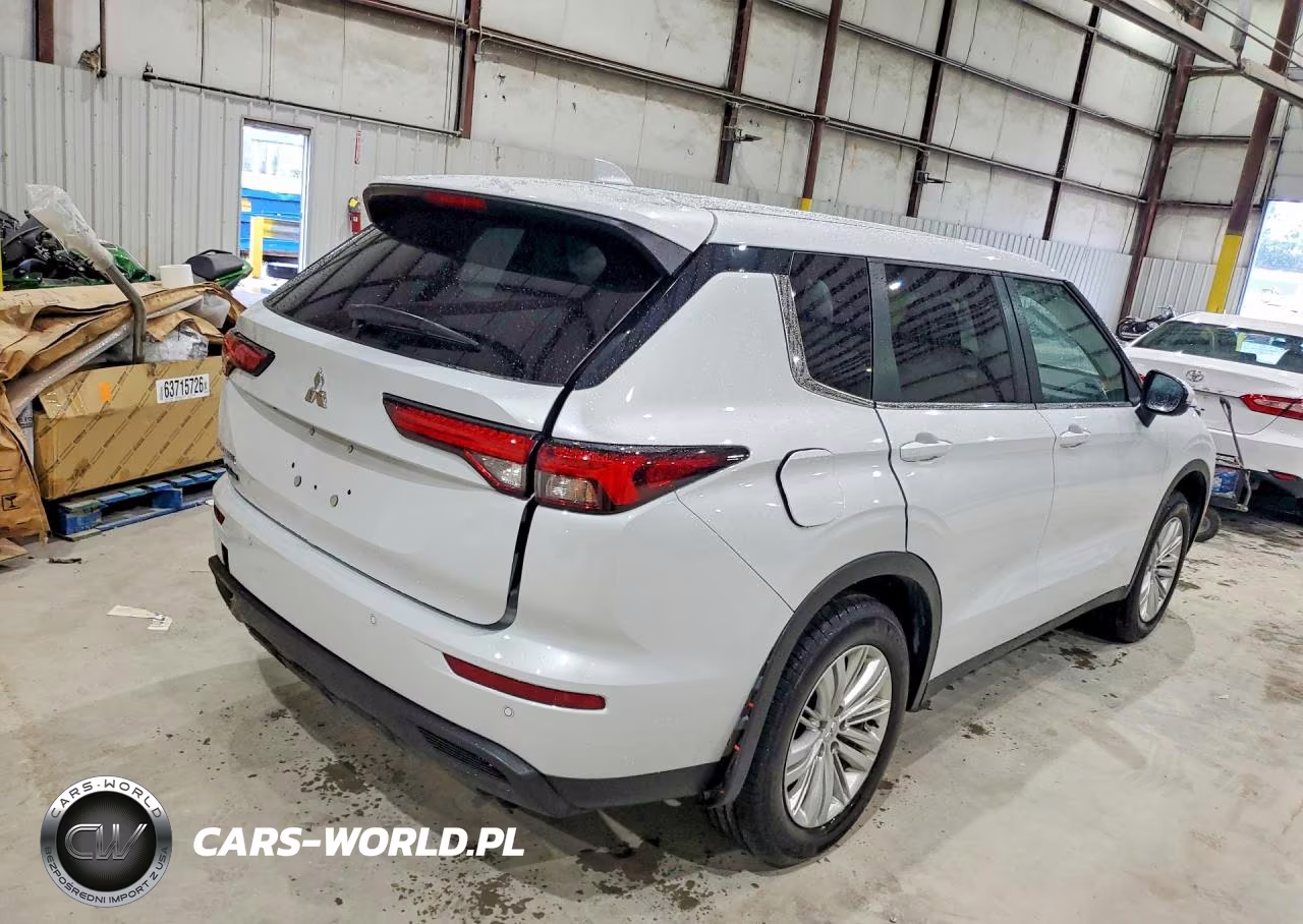 2024 Mitsubishi Outlander Es VIN:JA4J4UA80RZ008543 - 3
