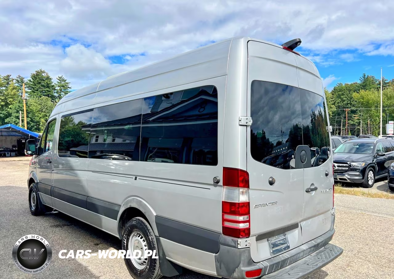 2016 Mercedes-Benz Sprinter 2500 VIN:WDZPE8CD0GP204151 - 3