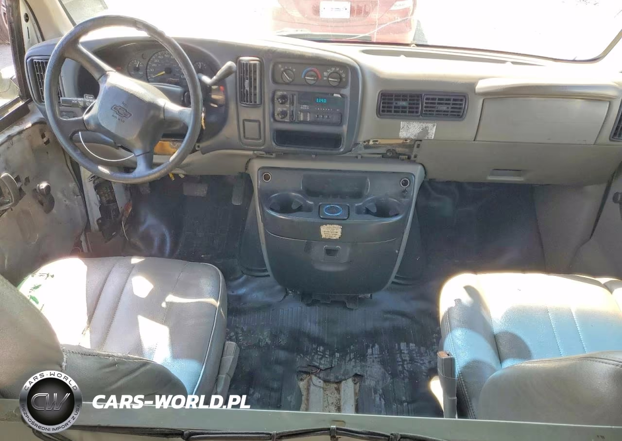 2000 Chevrolet Express G2500 VIN:1GCFG25W0Y1165230 - 8