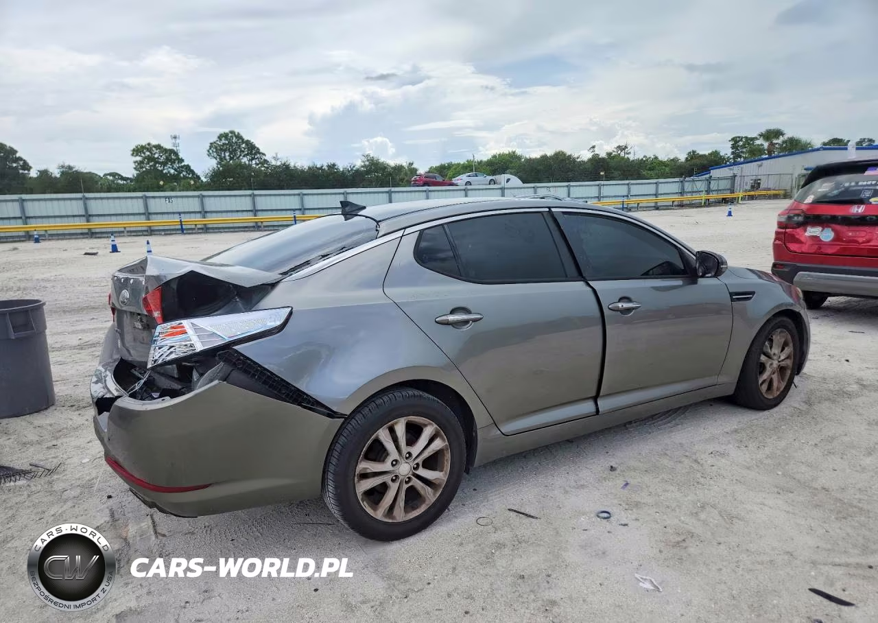 2013 Kia Optima Ex VIN:5XXGN4A77DG102726 - 3